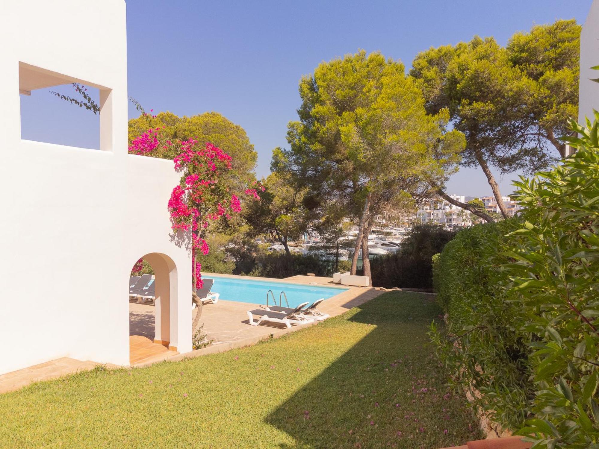 Vistamar Villa *